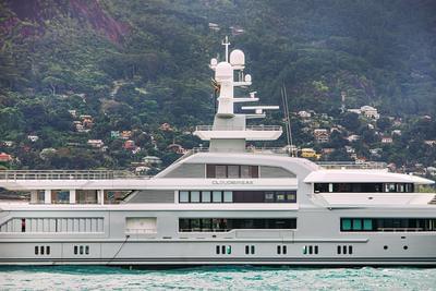 Yachts by type /Explorer yachts 