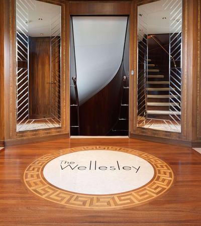 <b>Галерея интерьеров</b>  Oceanco custom The Wellesley 