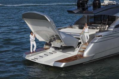  Pershing 82 Why Knot  <b>Exterior Gallery</b>