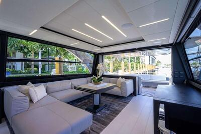  Pershing 8x On The Move  <b>Interior Gallery</b>