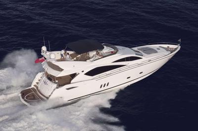 <b>Галерея</b>  Sunseeker 82 Yacht Capital Two 