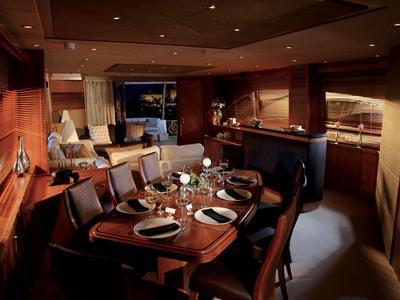 <b>Галерея интерьеров</b>  Sunseeker 90 Yacht Melinda V 