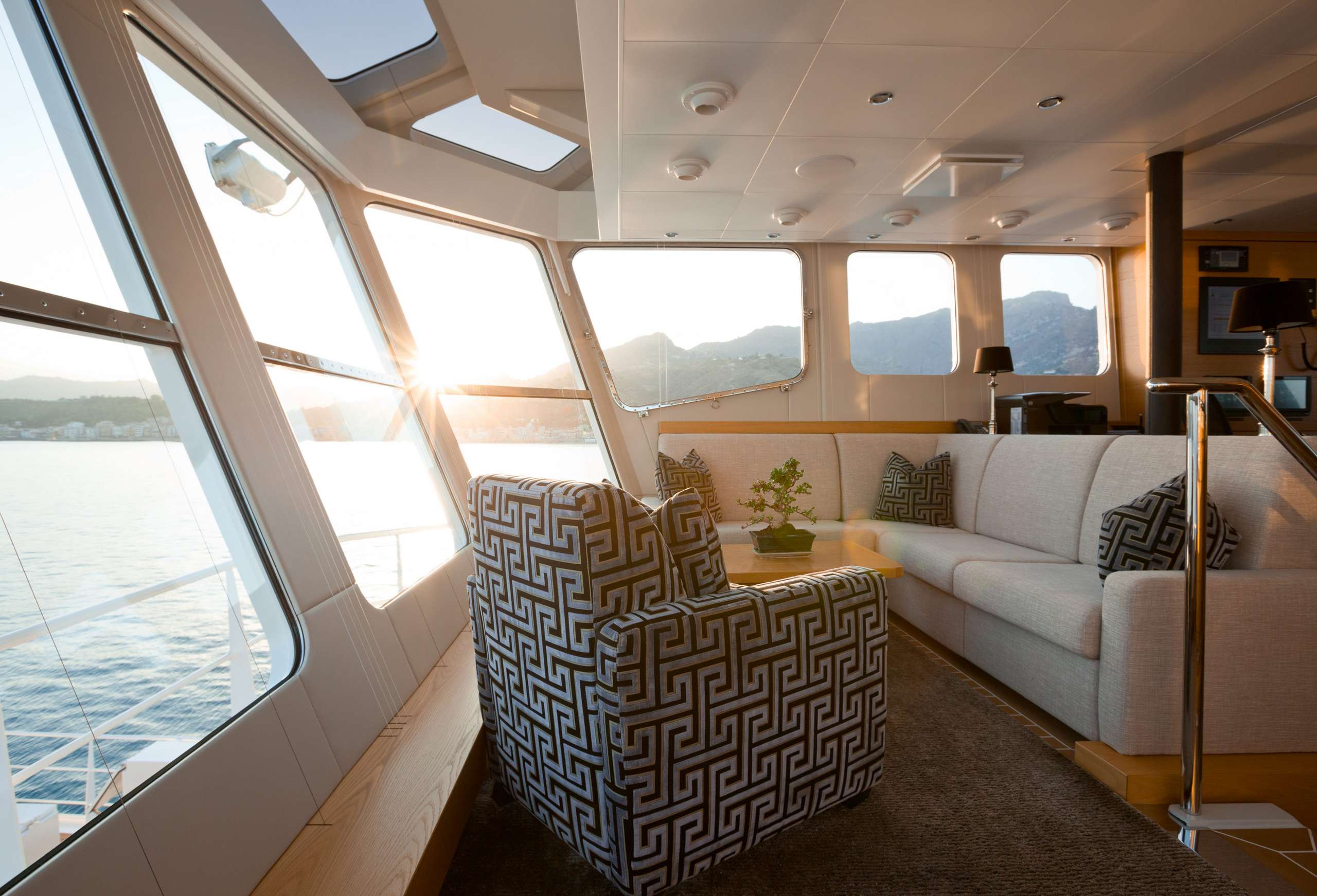 garcon yacht interior