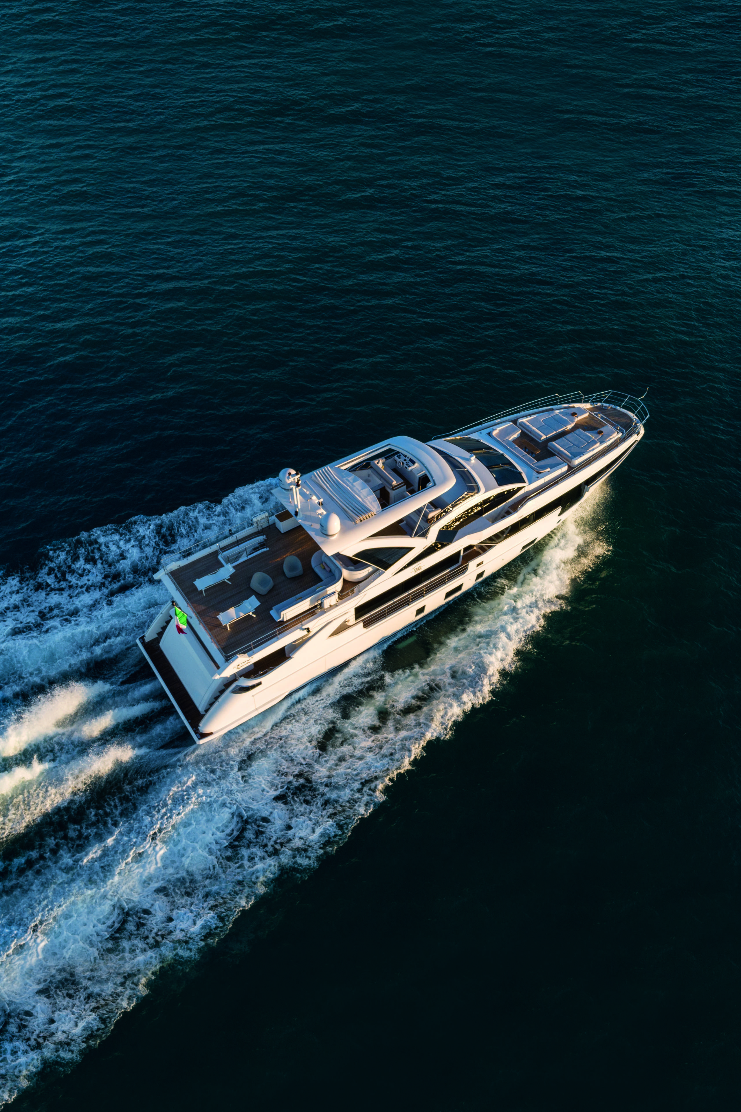 azimut yacht 32 metri for sale