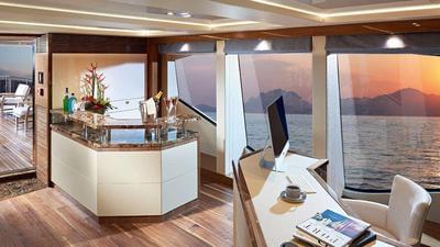 <b>Галерея интерьеров</b>  Sunseeker 131 Yacht Amwaj 