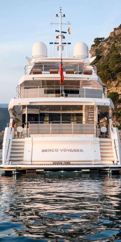 <b>Галерея</b>  Sunseeker 131 Yacht Berco Voyager 