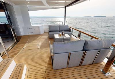 <b>Галерея</b>  Sunseeker 88 Yacht New Innova 