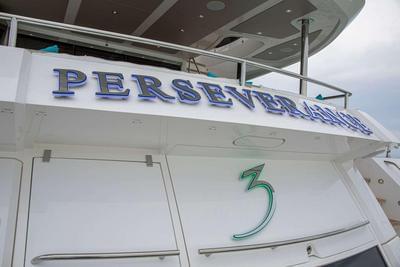 <b>Галерея</b>  Sunseeker 95 Yacht Perseverance 3 