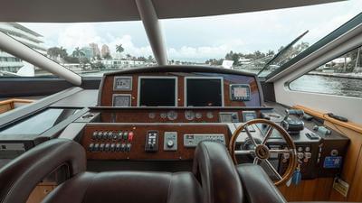  Sunseeker 88 Yacht Splashed Out  <b>Interior Gallery</b>