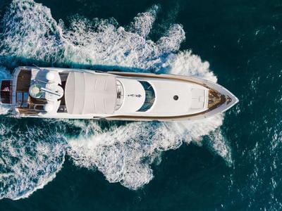 <b>Галерея</b>  Sunseeker 105 Yacht Delfino 