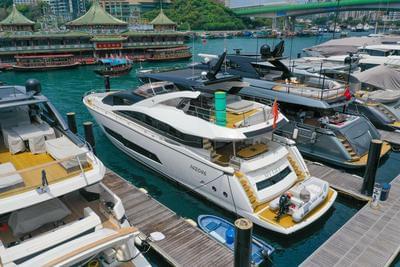 <b>Галерея</b>  Sunseeker 86 Yacht Aqua Vista 