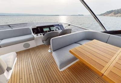  Sunseeker 88 Yacht New ip  <b>Exterior Gallery</b>